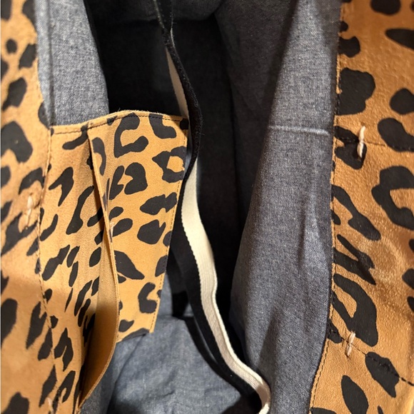 Clare V Women’s Leopard Print Suede Tote Bag - Picture 4 of 11